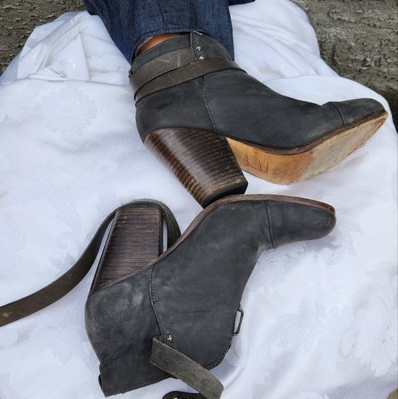 Rag & Bone Harrow Grey Suede Block Heel Booties - Picture 3 of 15